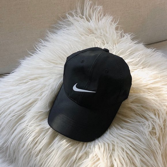 nike ushanka